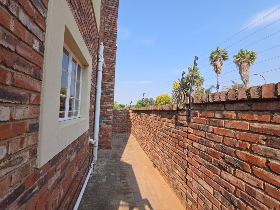 To Let 2 Bedroom Property for Rent in Doringkruin North West